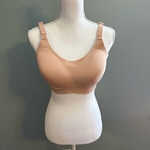 Momcozy Nursing Breastfeeding Bra Seamless Soft Wireless - Medium Plus - Beige